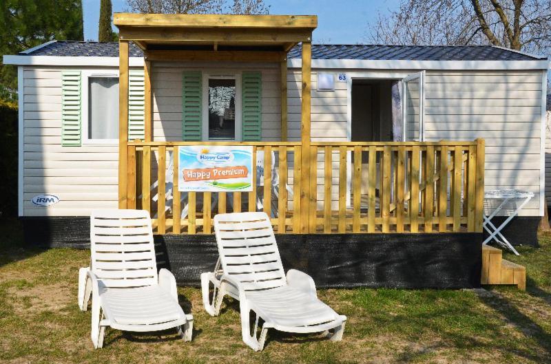 Happy Camp Mobile Homes In Camping Village Rosapineta Rosolina Mare Exterior photo